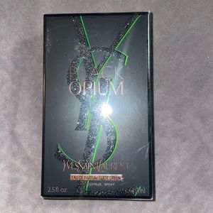 Yves Saint Laurent Black Opium Eau De Parfum Illicit Green 2.5oz Spray. NWT